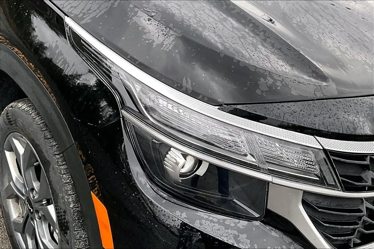 Kia Seltos снимка Kia Seltos