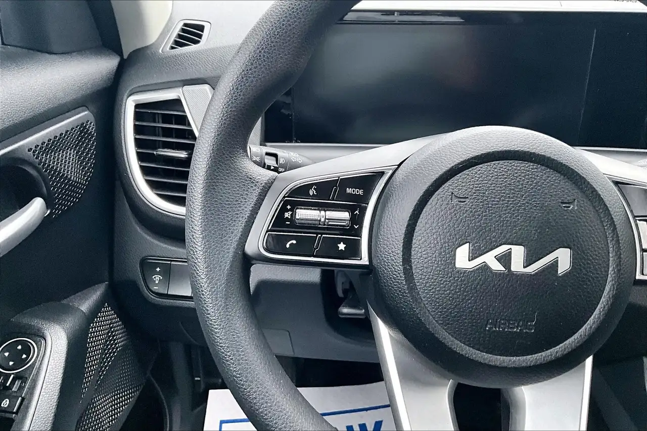 Kia Seltos снимка Kia Seltos