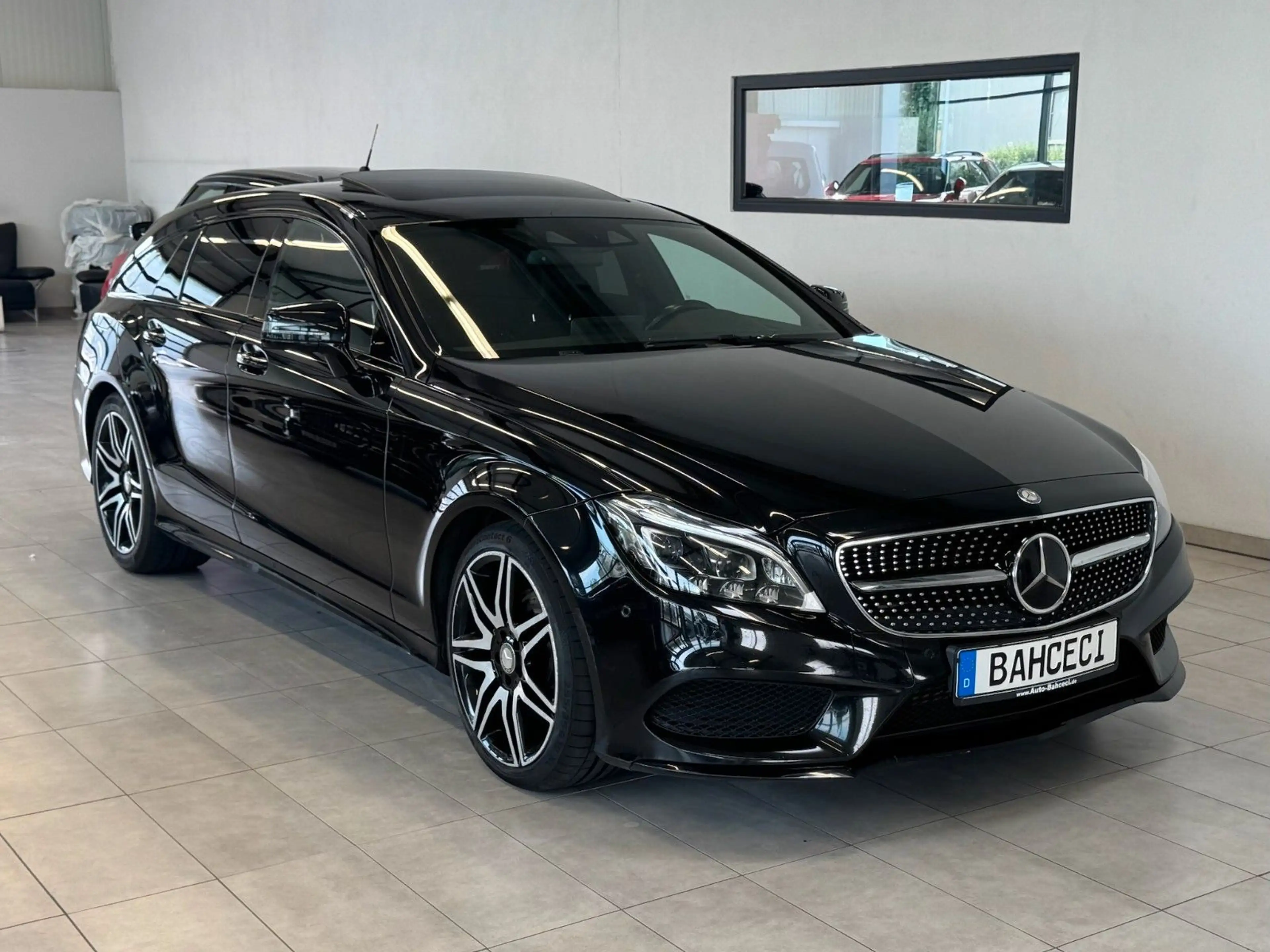 Mercedes-Benz CLS Shooting Brake CLS 250d 4Matic*AMGLine*RFK*Night