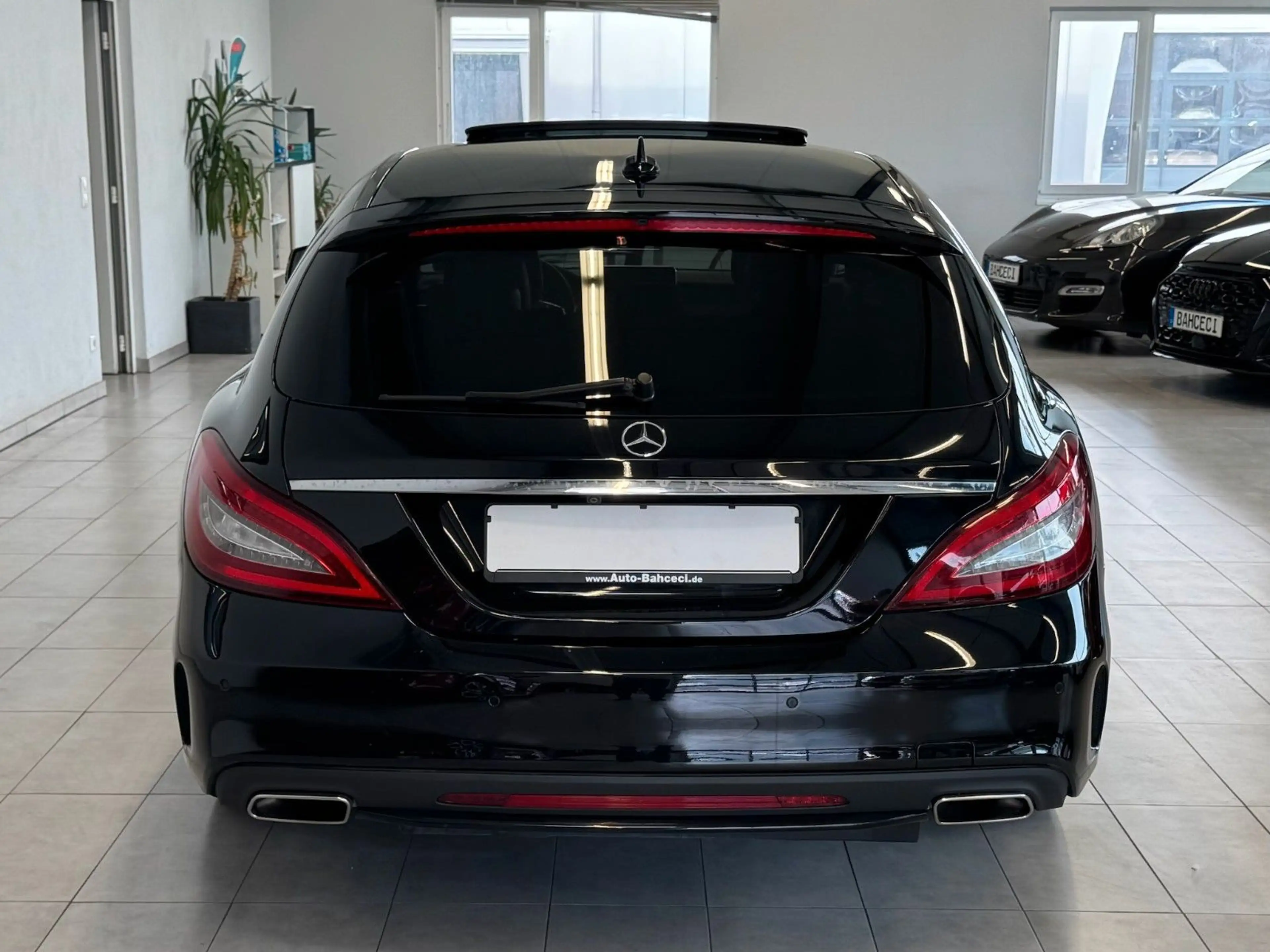 Mercedes-Benz CLS Shooting Brake CLS 250d 4Matic*AMGLine*RFK*Night — photo 6