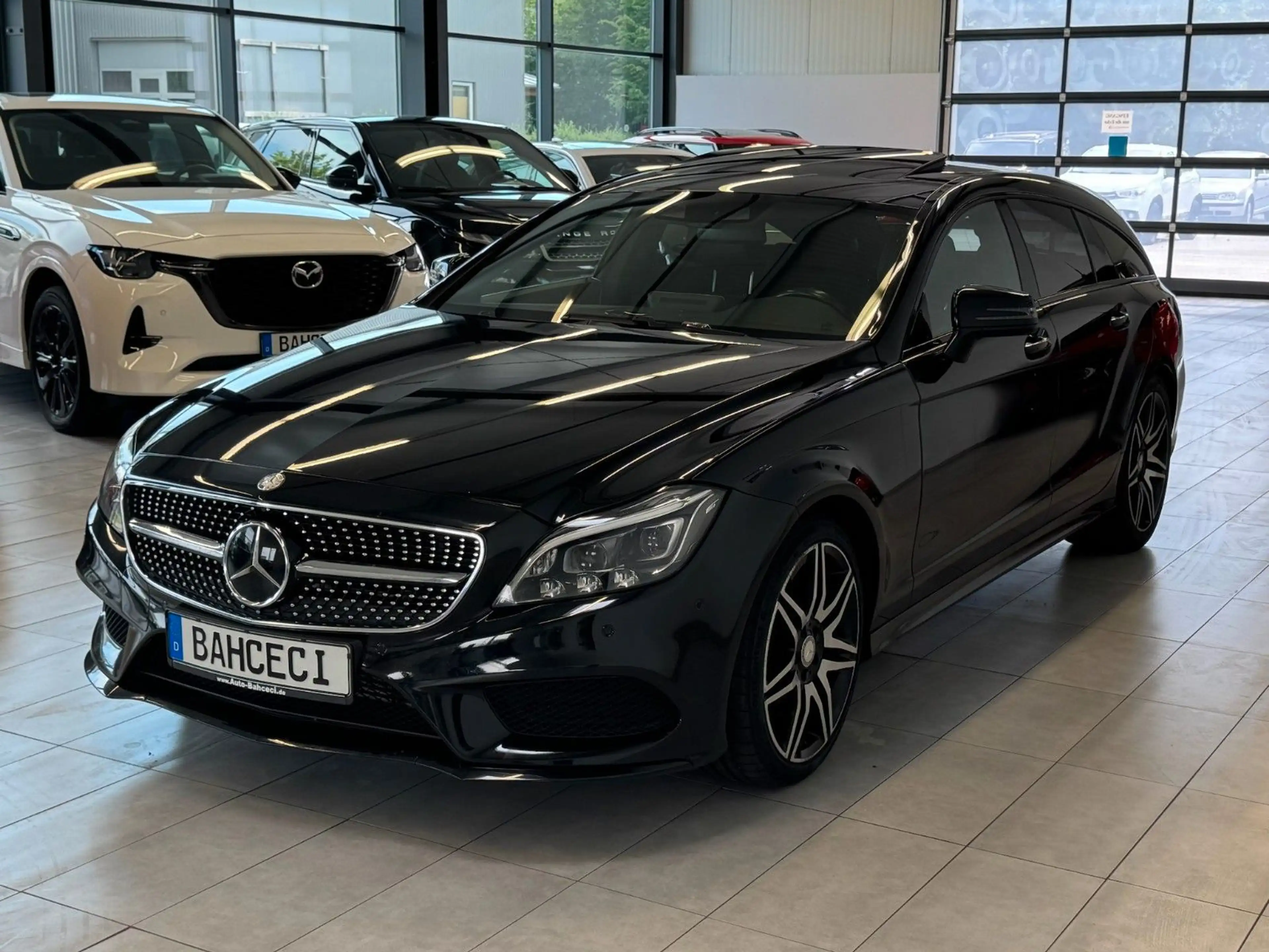 Mercedes-Benz CLS Shooting Brake CLS 250d 4Matic*AMGLine*RFK*Night — photo 4