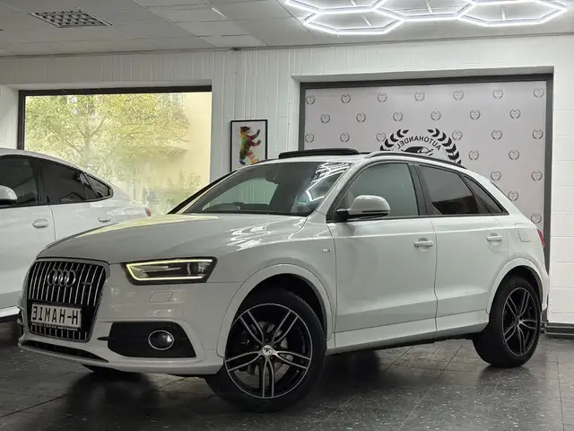 Audi Q3 2.0 TDI QUATTRO S-LINE PANO BOSE AUTO