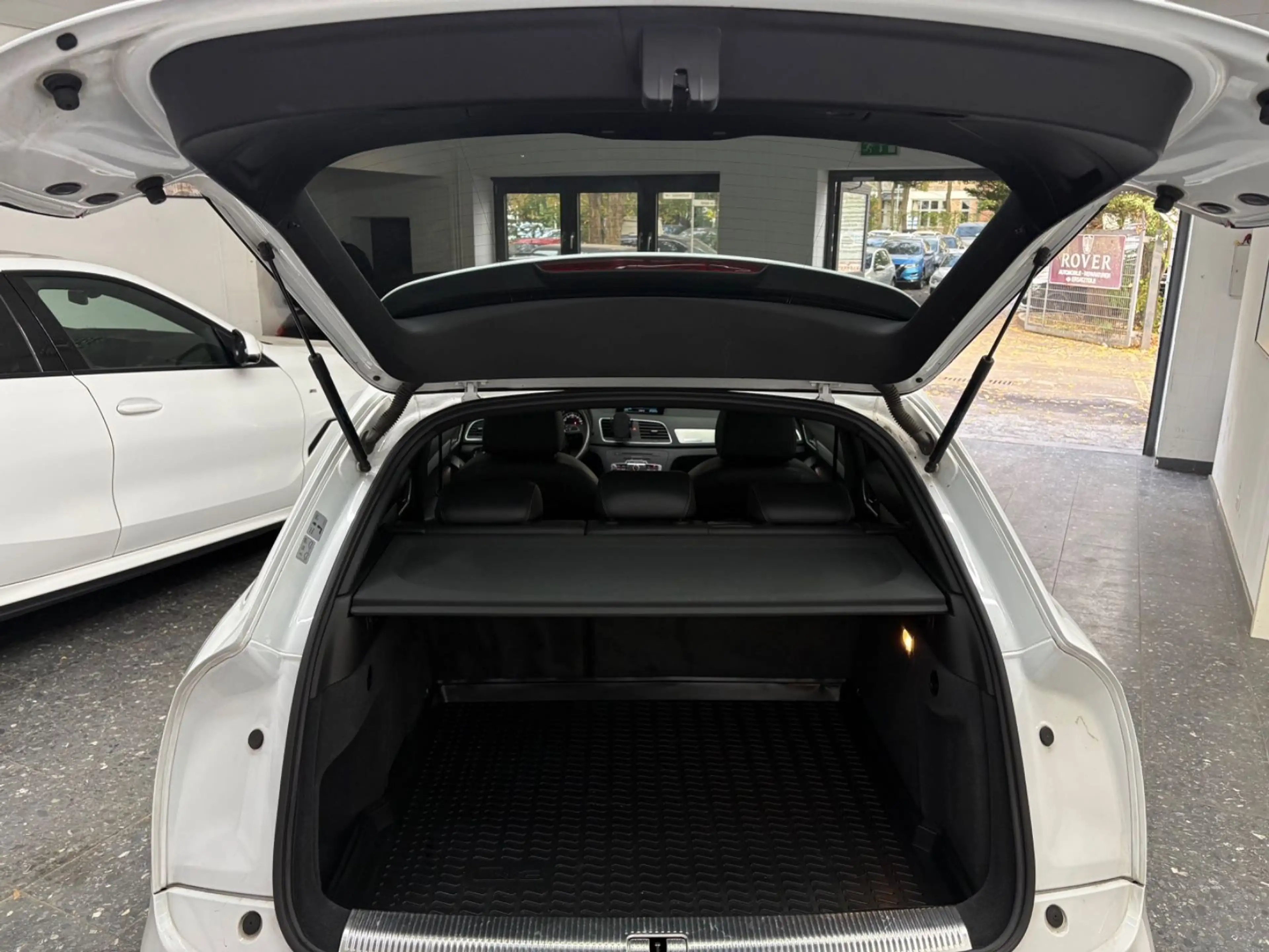 Audi Q3 2.0 TDI QUATTRO S-LINE PANO BOSE AUTO — photo 7