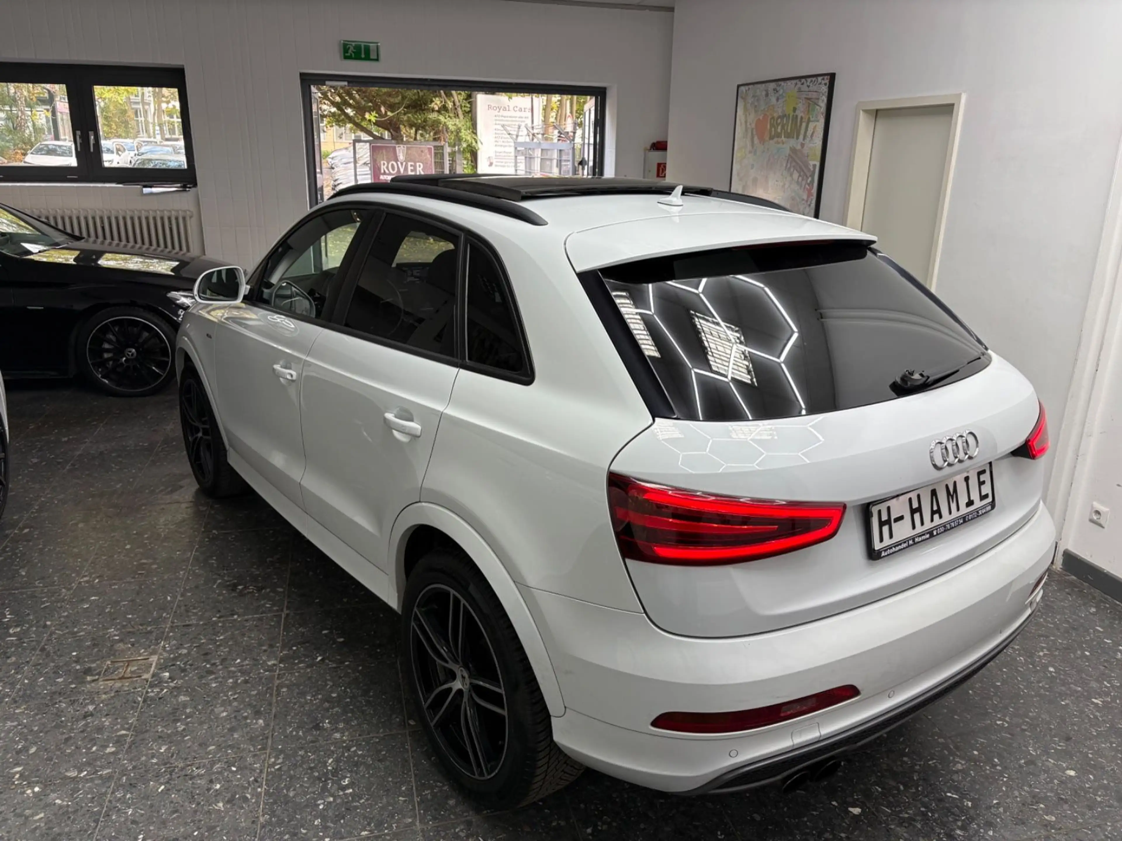 Audi Q3 2.0 TDI QUATTRO S-LINE PANO BOSE AUTO — photo 5