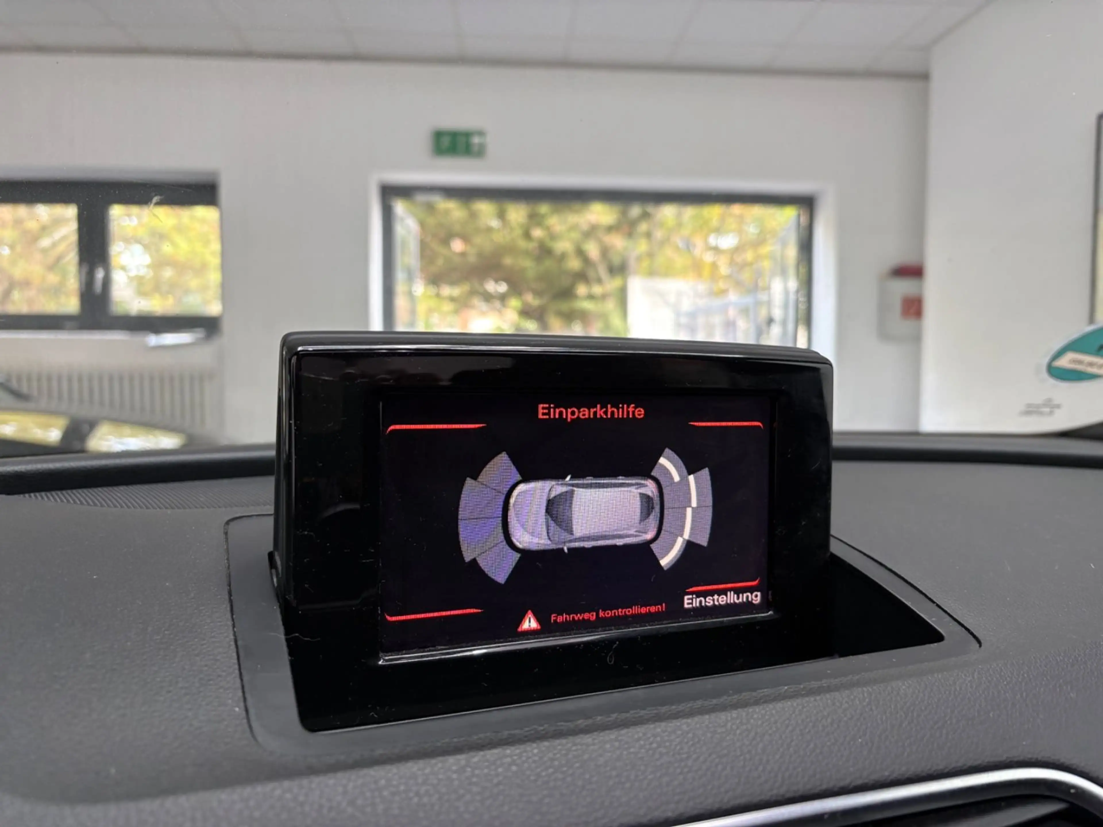 Audi Q3 2.0 TDI QUATTRO S-LINE PANO BOSE AUTO — photo 14