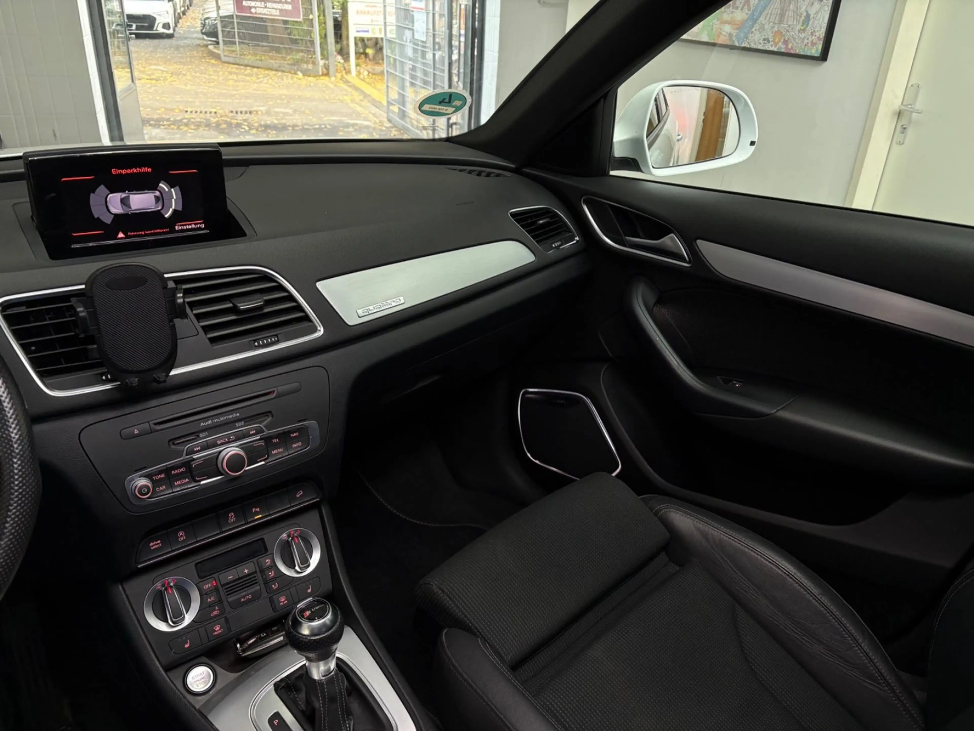 Audi Q3 2.0 TDI QUATTRO S-LINE PANO BOSE AUTO — photo 11