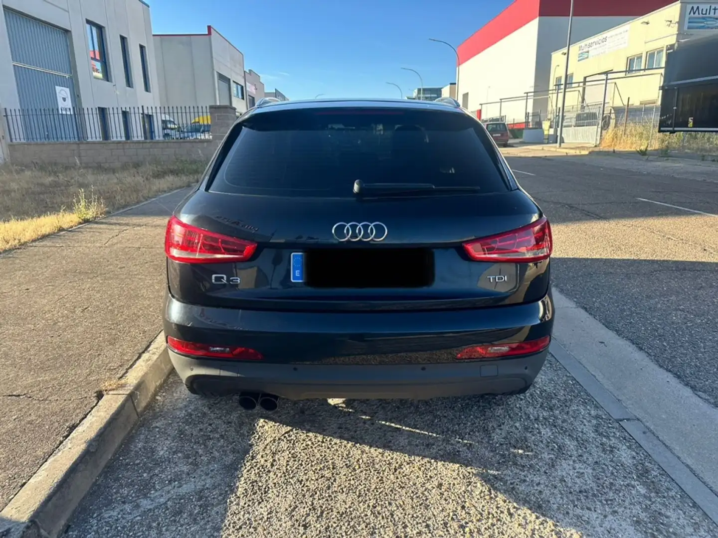 Audi Q3 2.0TDI Ambition Noir - 1