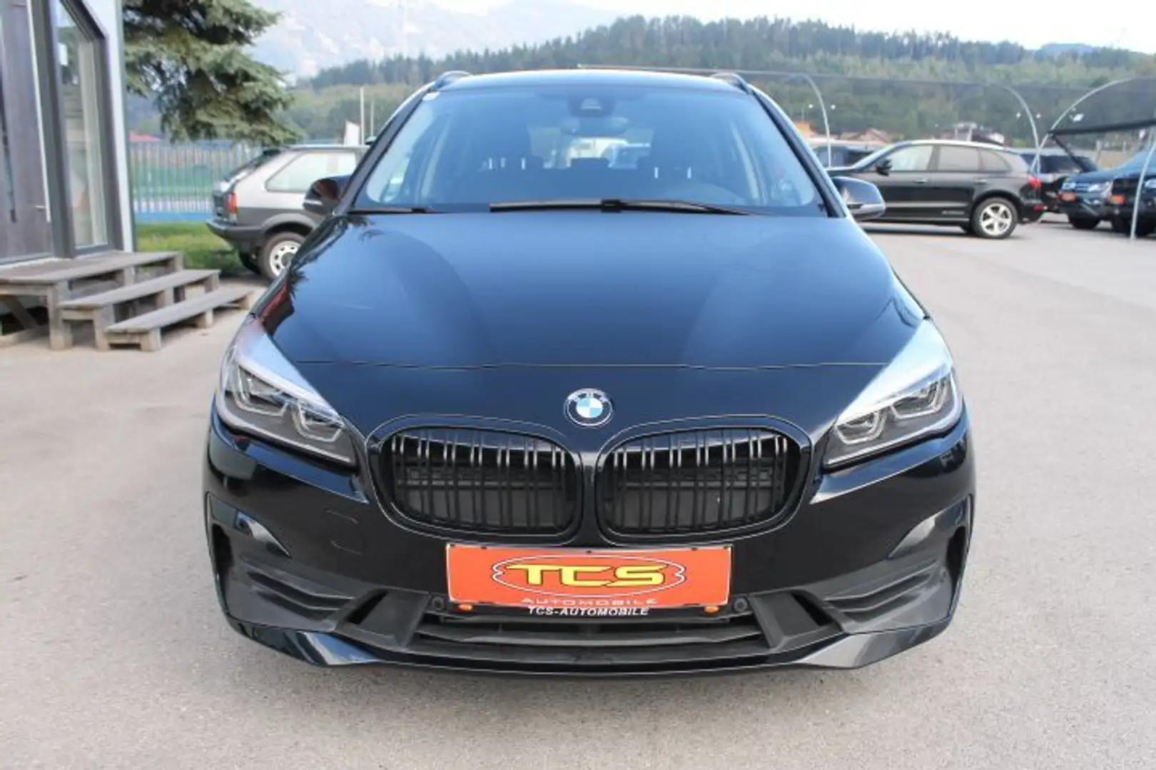BMW 225 Active T. Allrad Hybrid (F45)  PHEV iPerf. Schwarz - 2