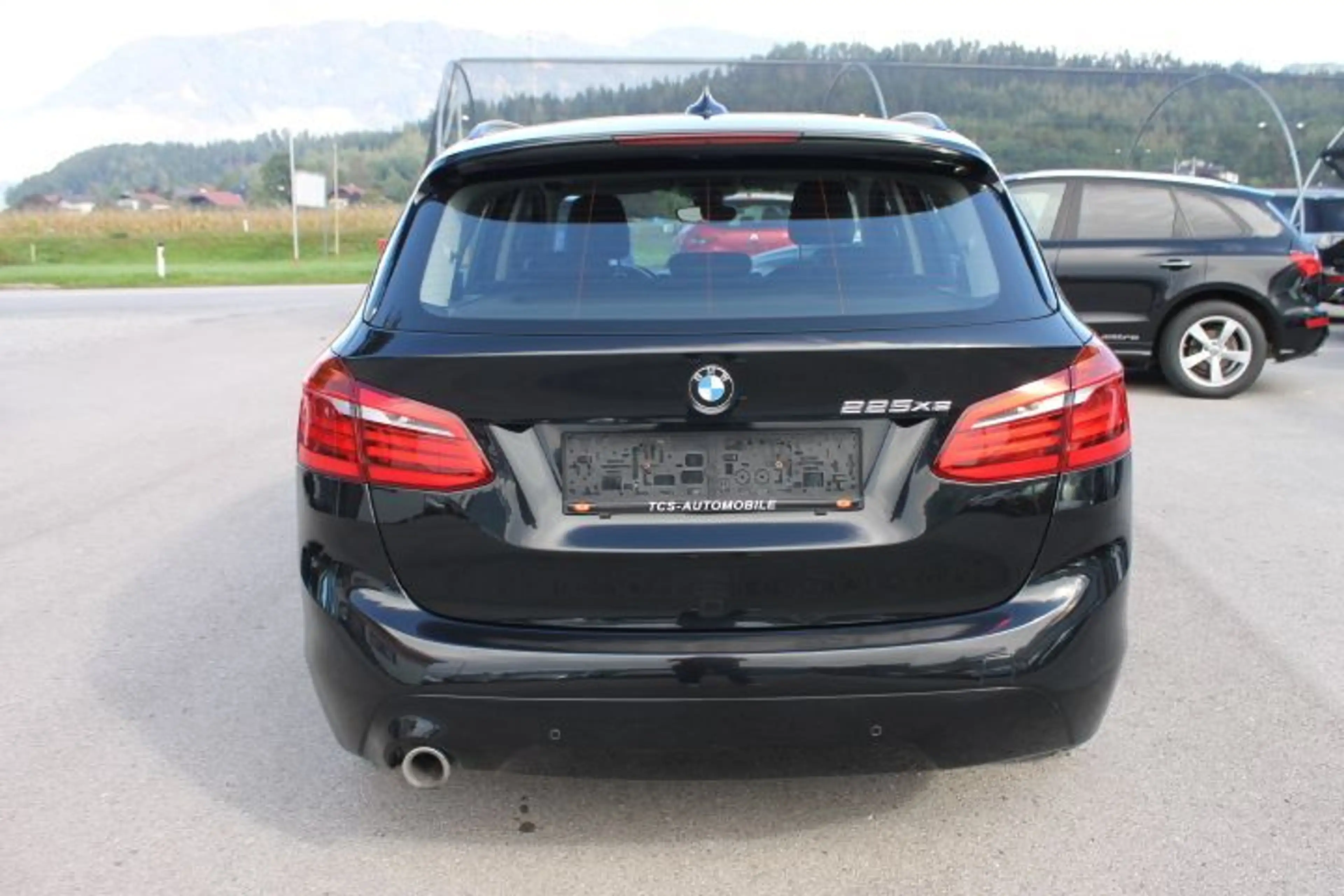 BMW 225 Active T. Allrad Hybrid (F45) PHEV iPerf. — photo 6