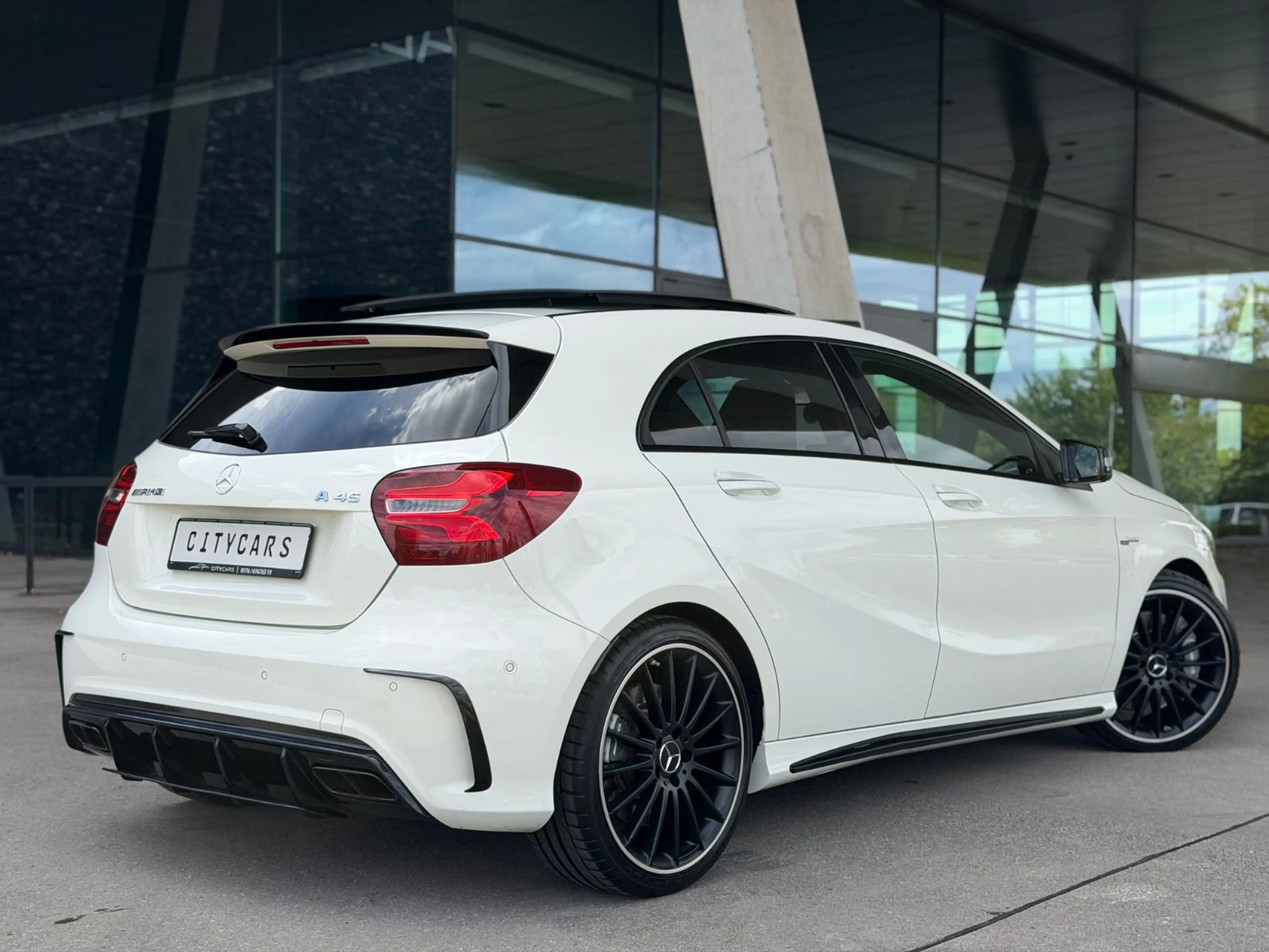 Mercedes-Benz A 45 AMG | PANO | LED | H&K | AMG DRIVERS | SAGA — photo 5