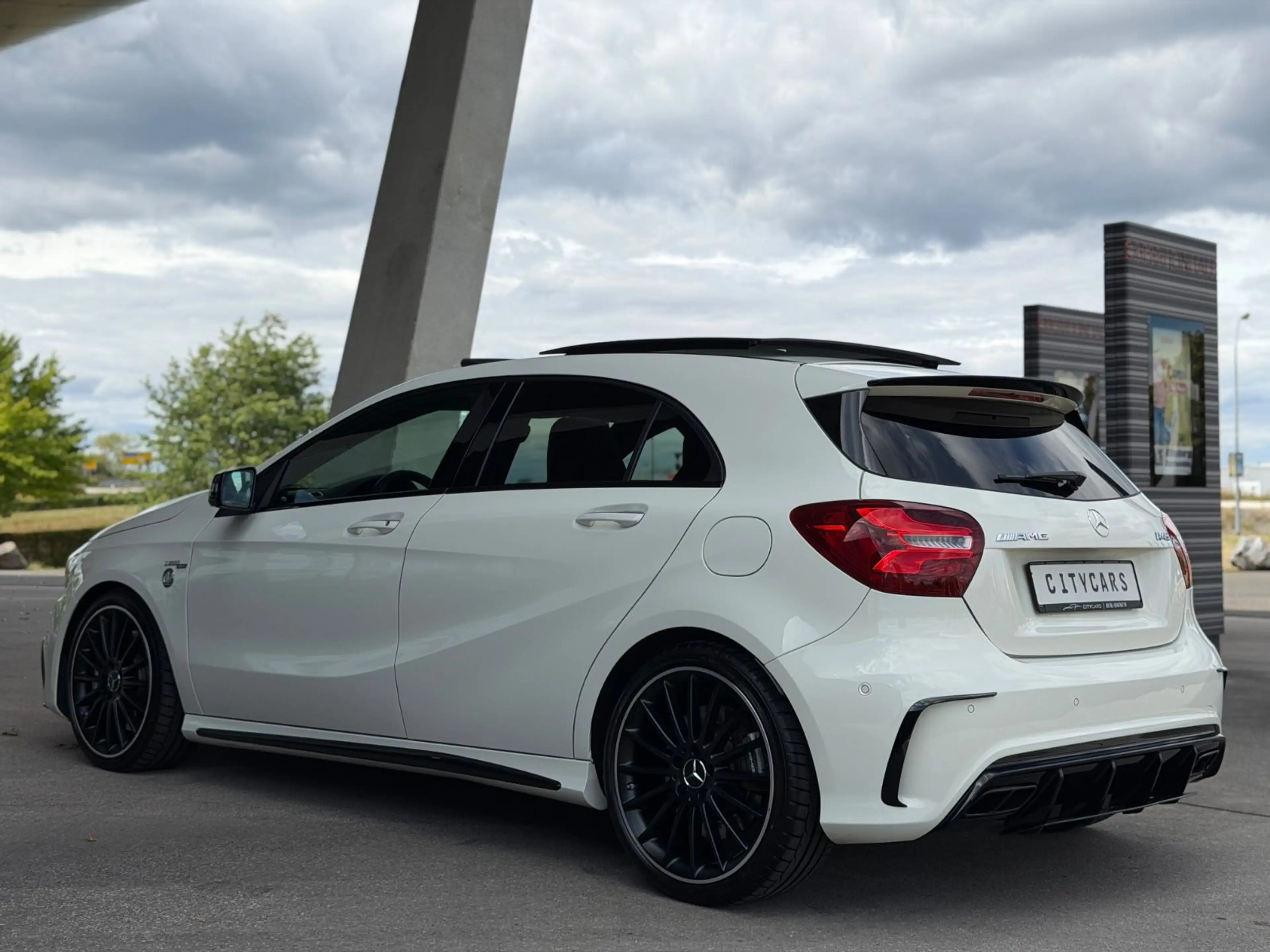 Mercedes-Benz A 45 AMG | PANO | LED | H&K | AMG DRIVERS | SAGA — photo 7