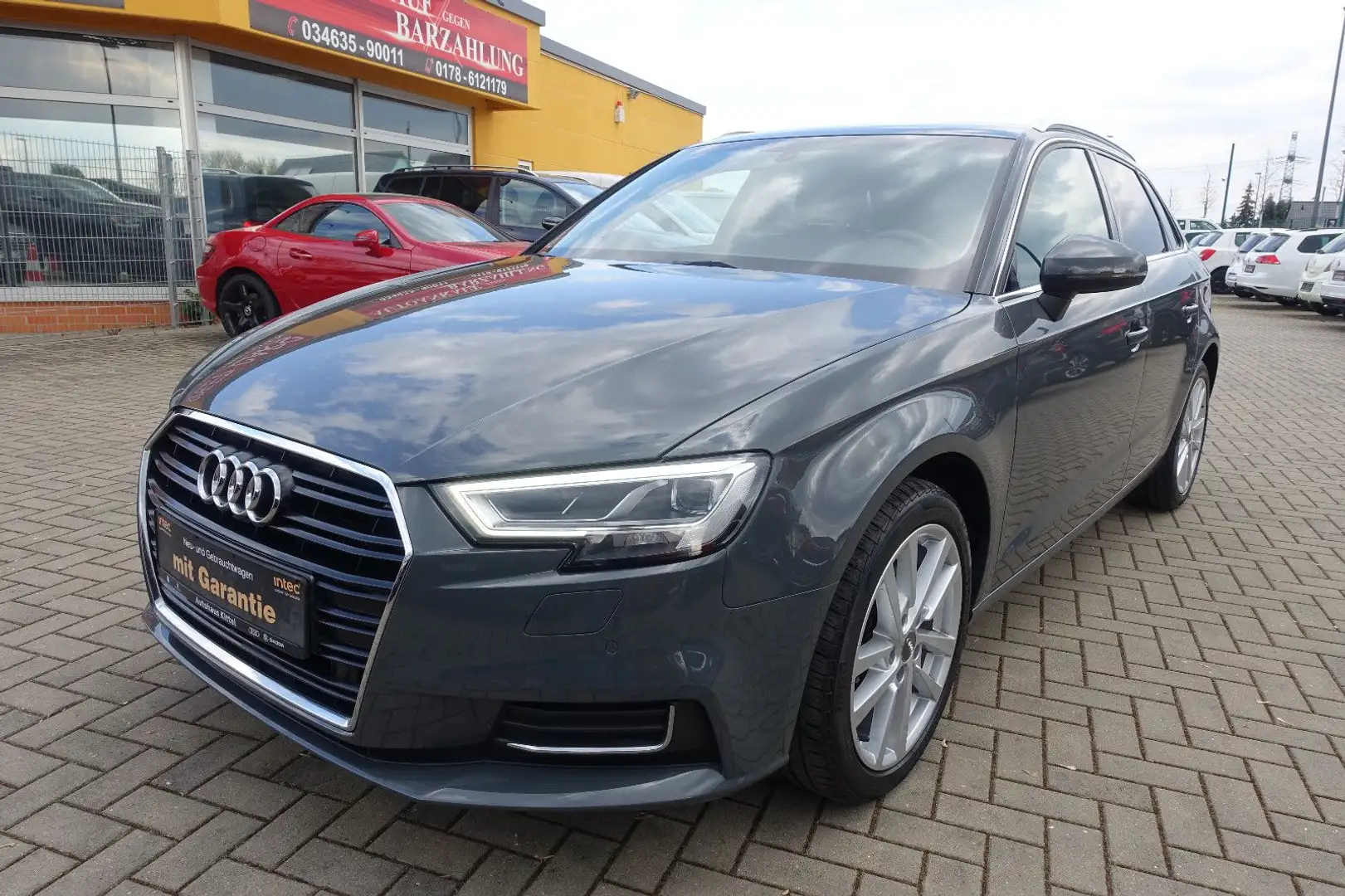Audi A3 Sportback 30 Design*LED*Temp*Navi*PDC*Sitzh* Gris - 1