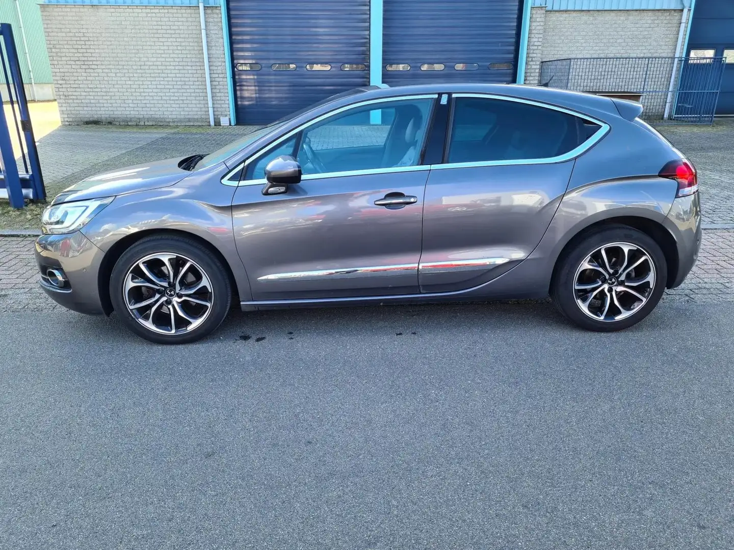 Citroen DS4 1.6 16V AUT. *CLIMA*NAVI*LEER*ELEC.RAMEN*18 INCH Gris - 2