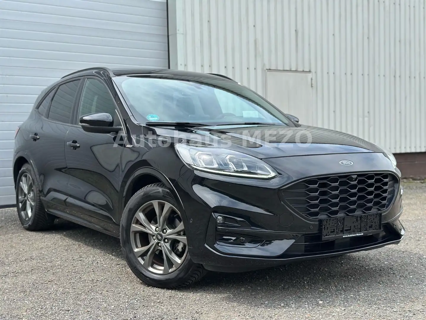 Ford Kuga ST-Line X/ Winterpaket/ HUD/ AHK/ Blis/ LED Schwarz - 1