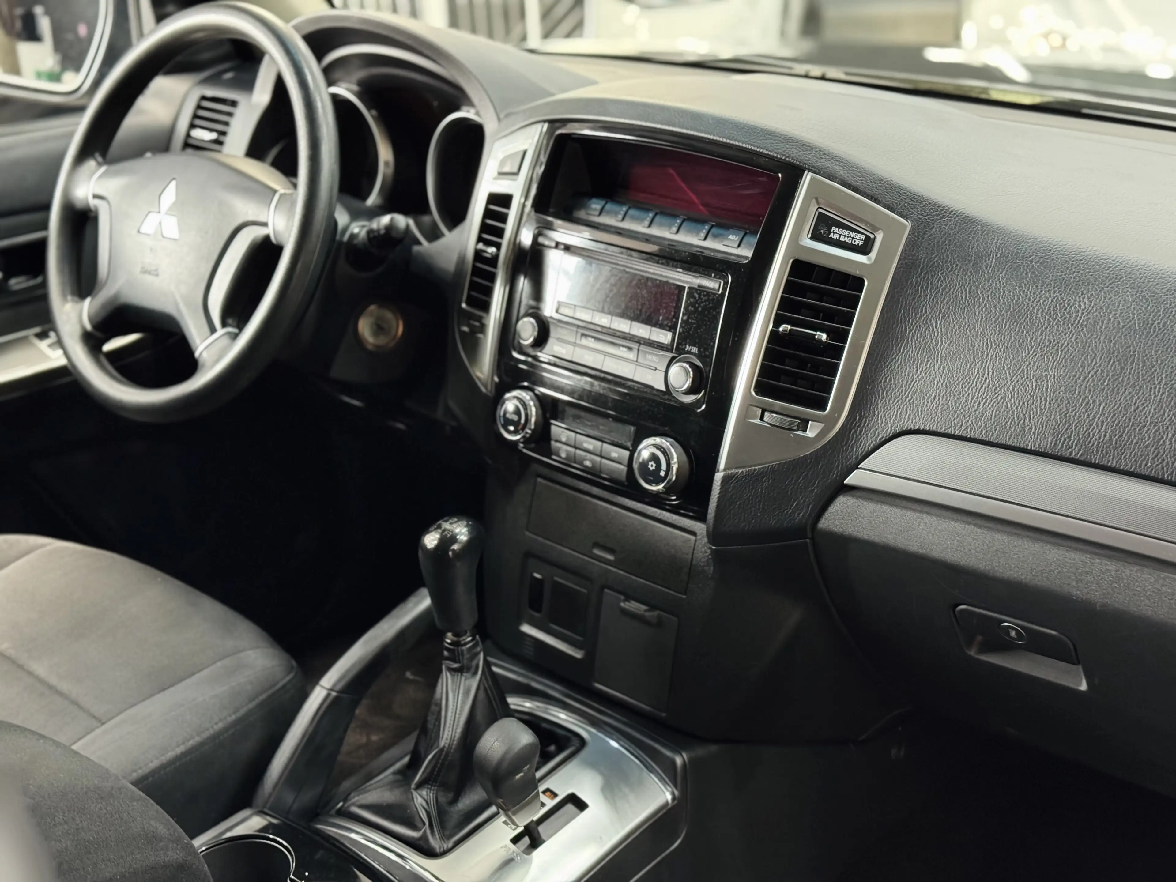 Mitsubishi Pajero 3.2 DI-D Basis (3-trg.)*TÜV NEU*TOP* — photo 7