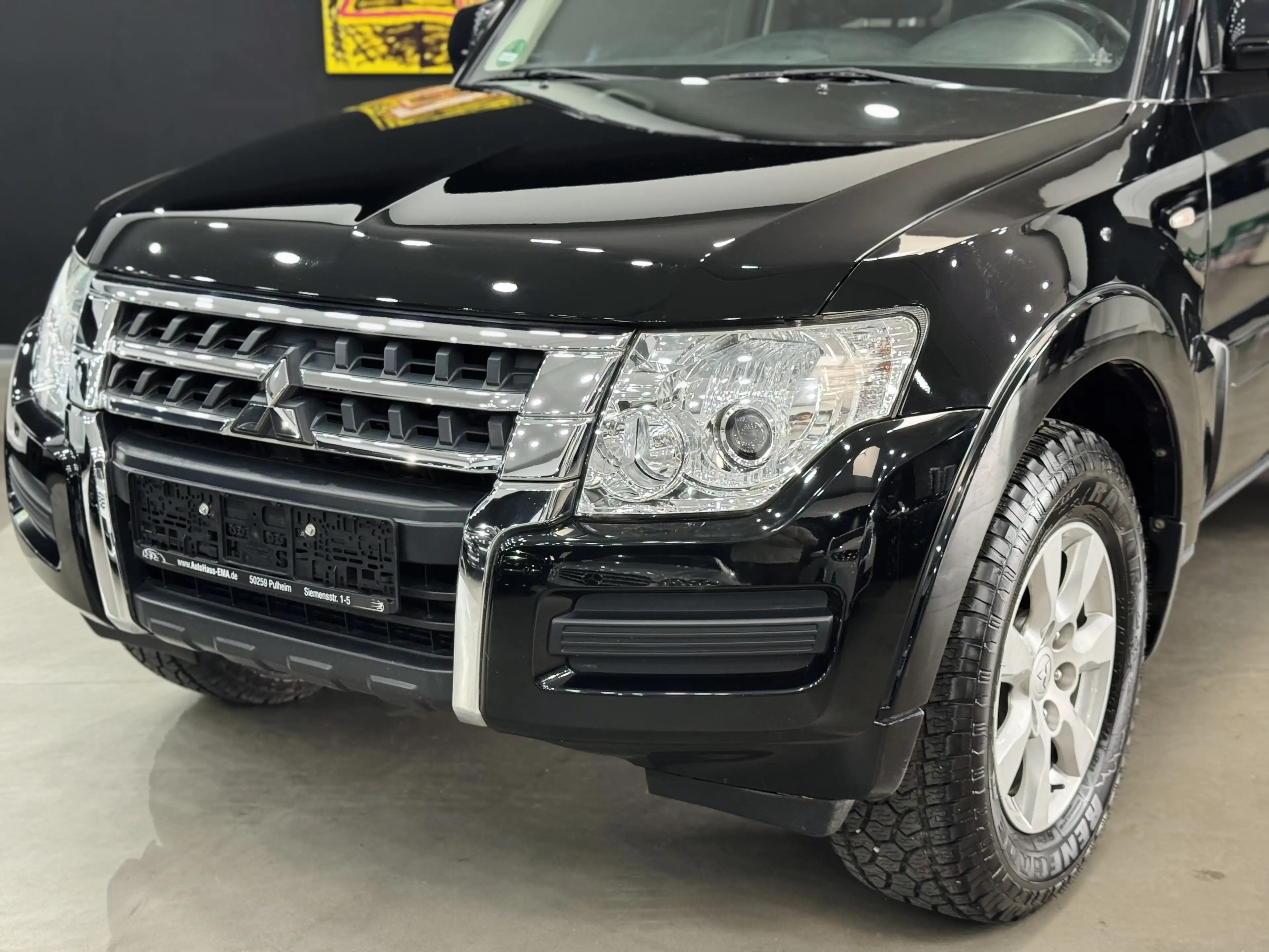 Mitsubishi Pajero 3.2 DI-D Basis (3-trg.)*TÜV NEU*TOP* — photo 2