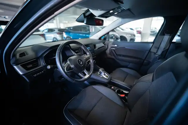 Renault Captur view 4