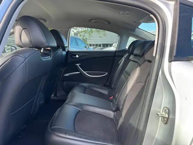 Citroen C5 view 14