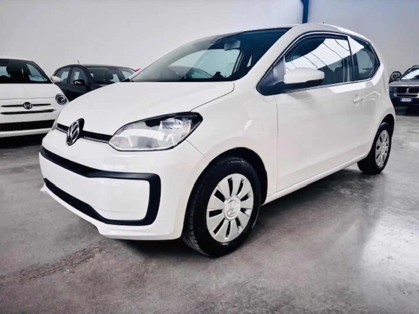 Volkswagen up! 1.0 3p. move up! PERMUTABILE OK NEOPATENTATI Wit - 1