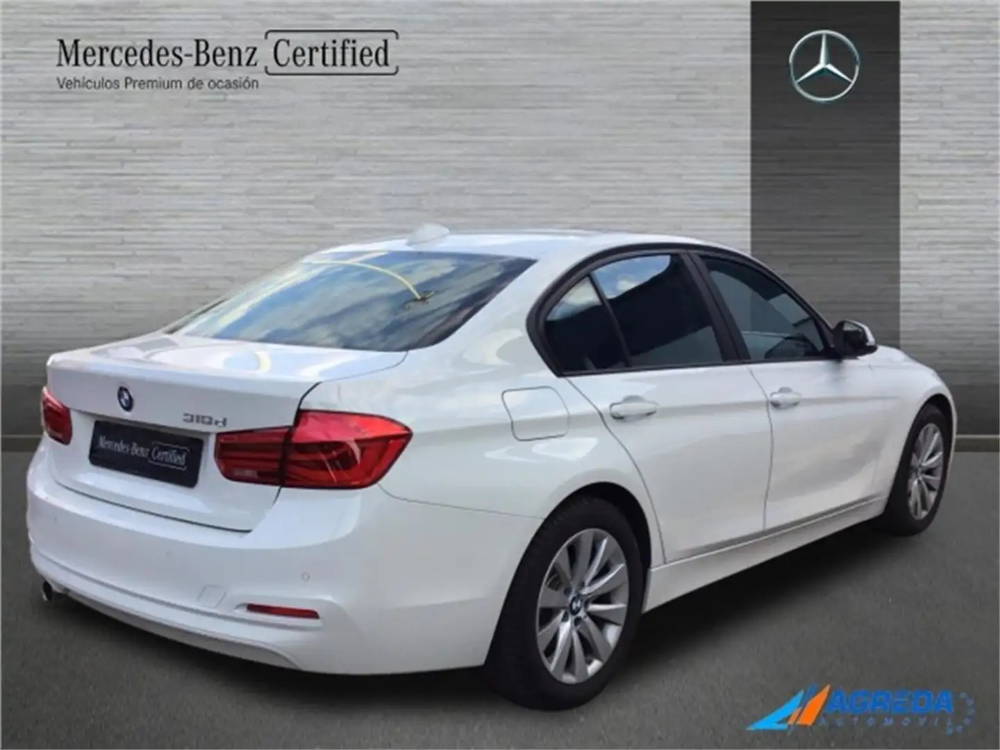 BMW 318 318dA - 2