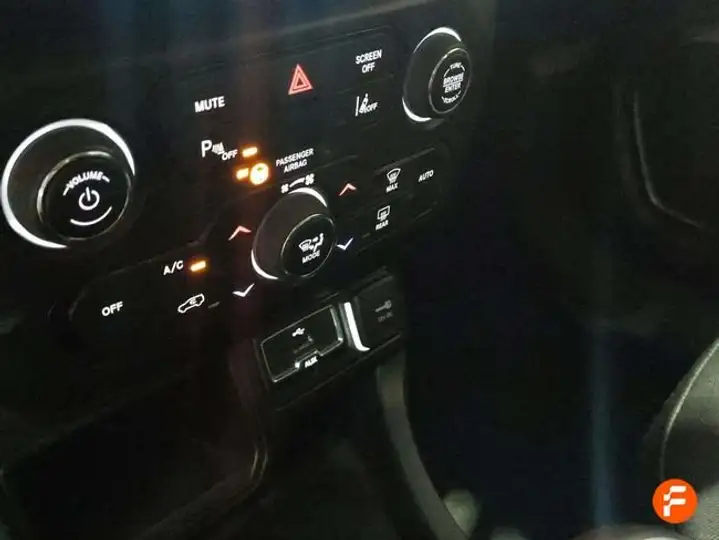 Jeep Renegade Longitude 1.0 MT6 4x2 2022, foto 17