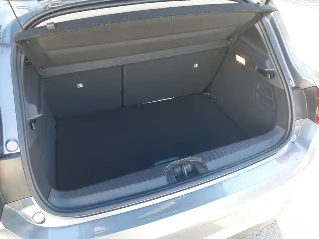 Mitsubishi Colt view 13