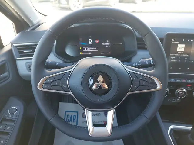 Mitsubishi Colt view 10