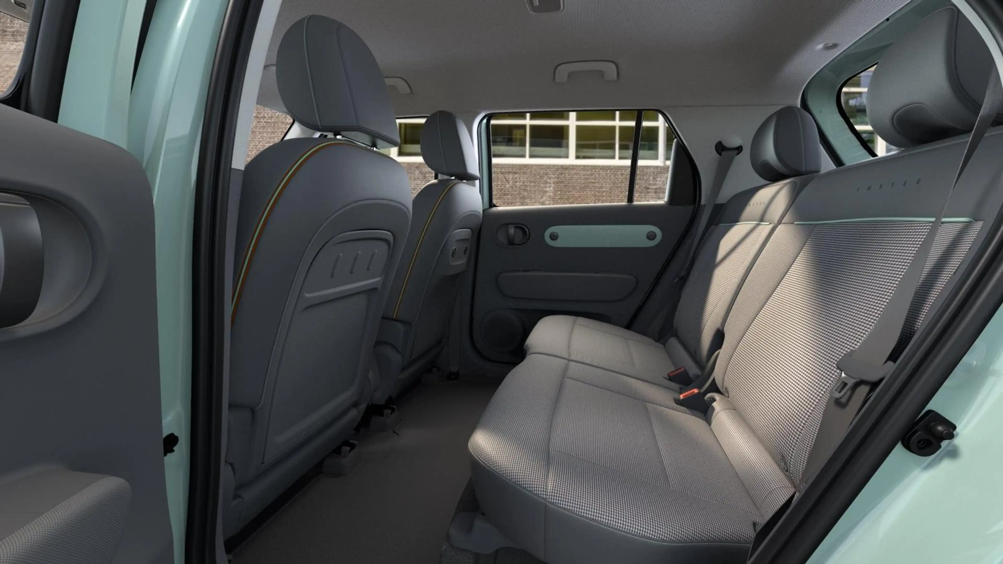 Hyundai Inster Lounge 49kWh 115PS+Wärmepumpe+LED+Kamera+ — photo 6