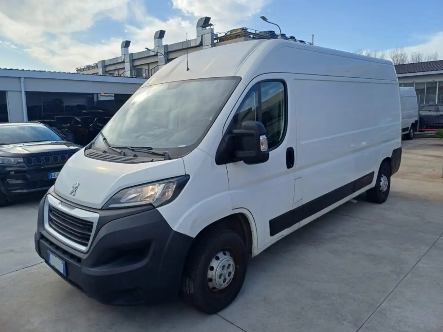 Fiat Ducato PEUGEOT BOXER 333 2200 BLUEHDI 140CV L3H2 ITALIA Bianco - 2