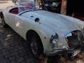 MG MGA - thumbnail 5