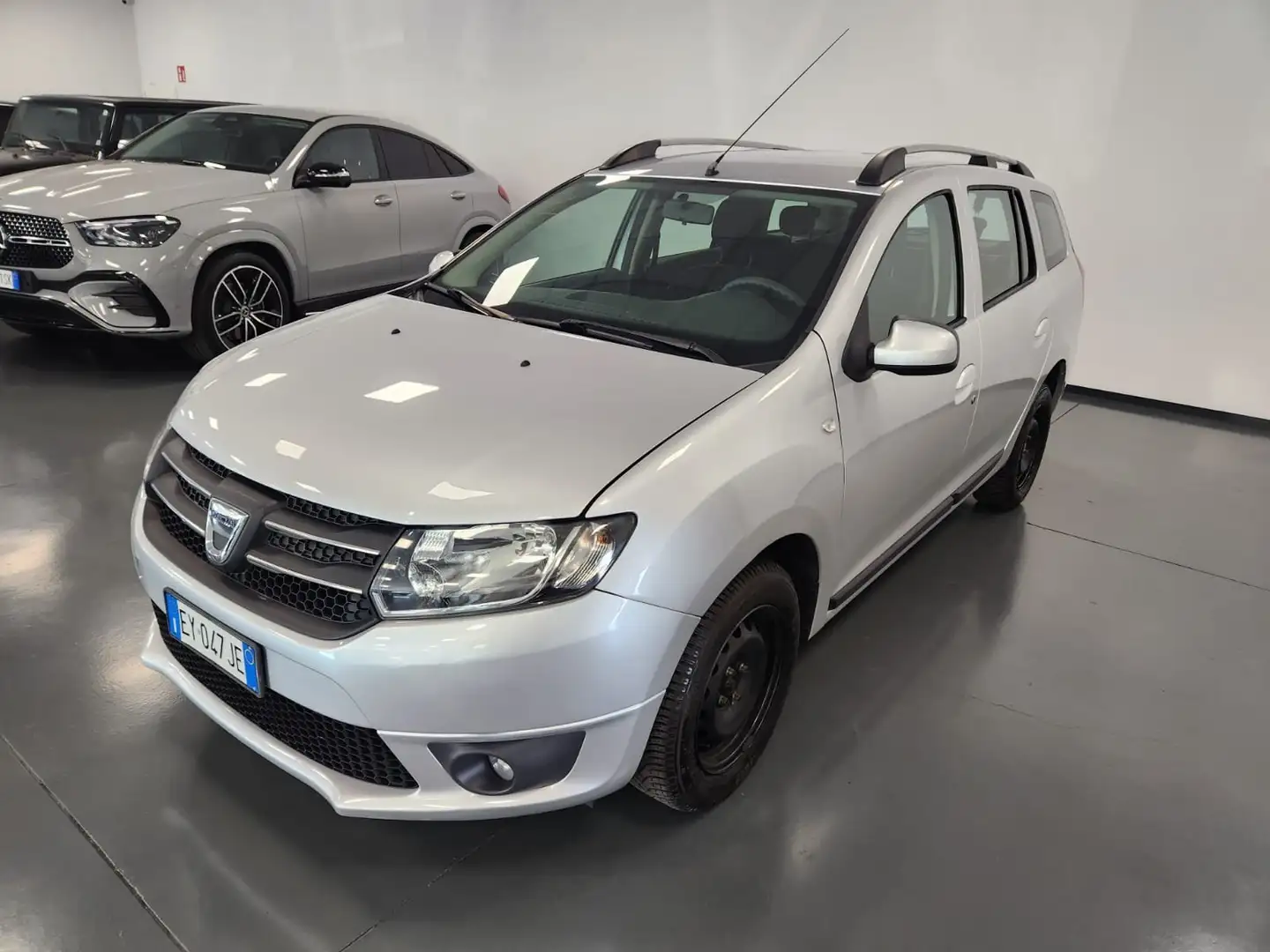 Dacia Logan Logan II 2013 MCV MCV 1.2 Laureate Gpl 75cv+UNICO Argent - 1