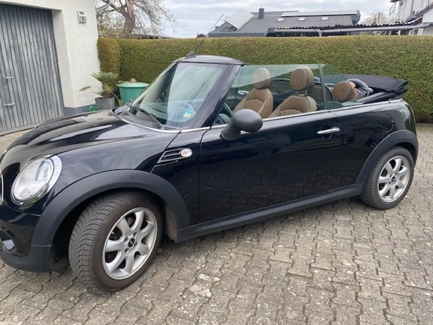 MINI One Cabrio Mini One Cabrio - Leder - TÜV neu Fekete - 1