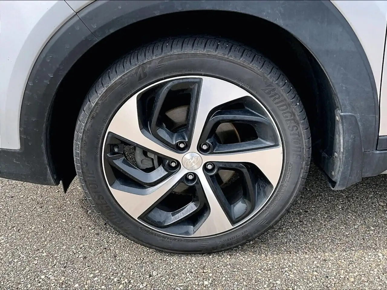 Hyundai TUCSON снимка Hyundai TUCSON