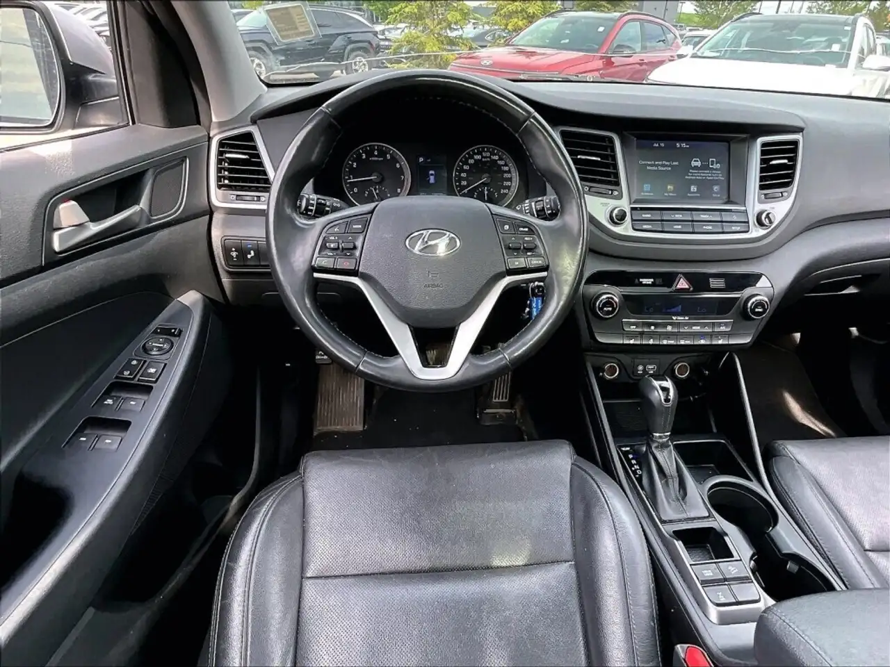 Hyundai TUCSON снимка Hyundai TUCSON