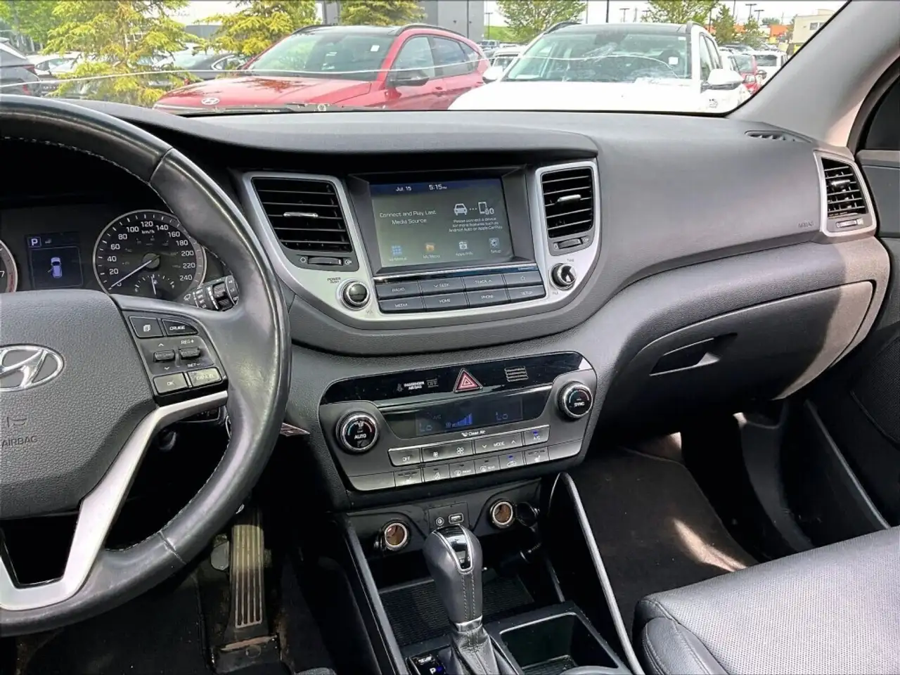 Hyundai TUCSON снимка Hyundai TUCSON