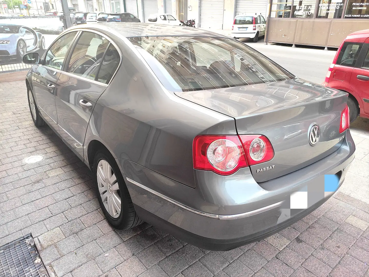 Volkswagen Passat Passat VI 2005 Berlina 2.0 tdi Sportline dpf Grigio - 2