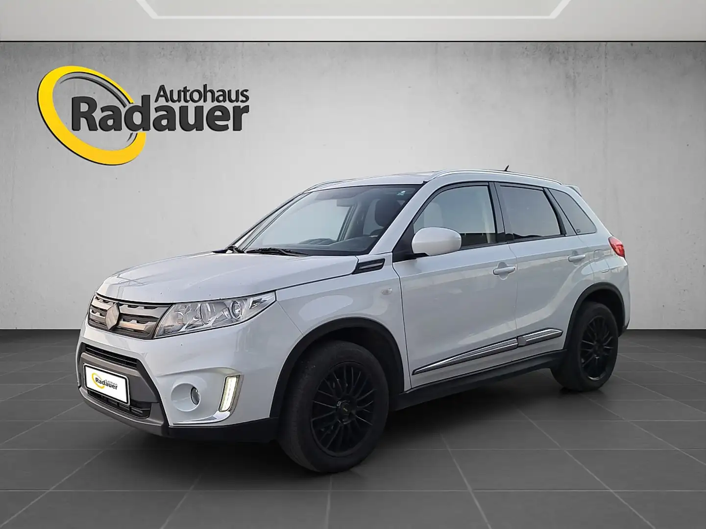 Suzuki Vitara 1,6 DDiS 4WD GL Shine Weiß - 1