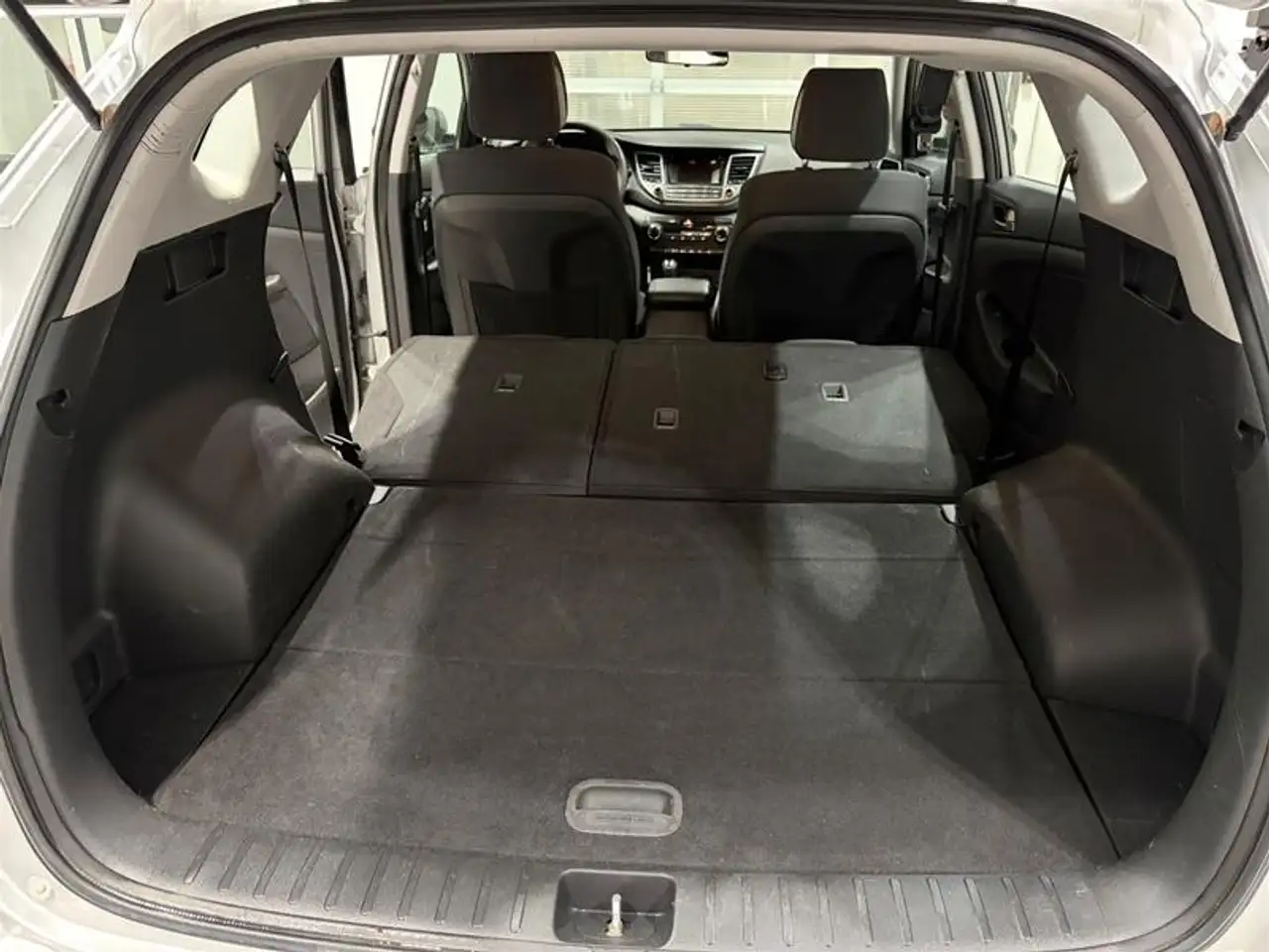 Hyundai TUCSON снимка Hyundai TUCSON