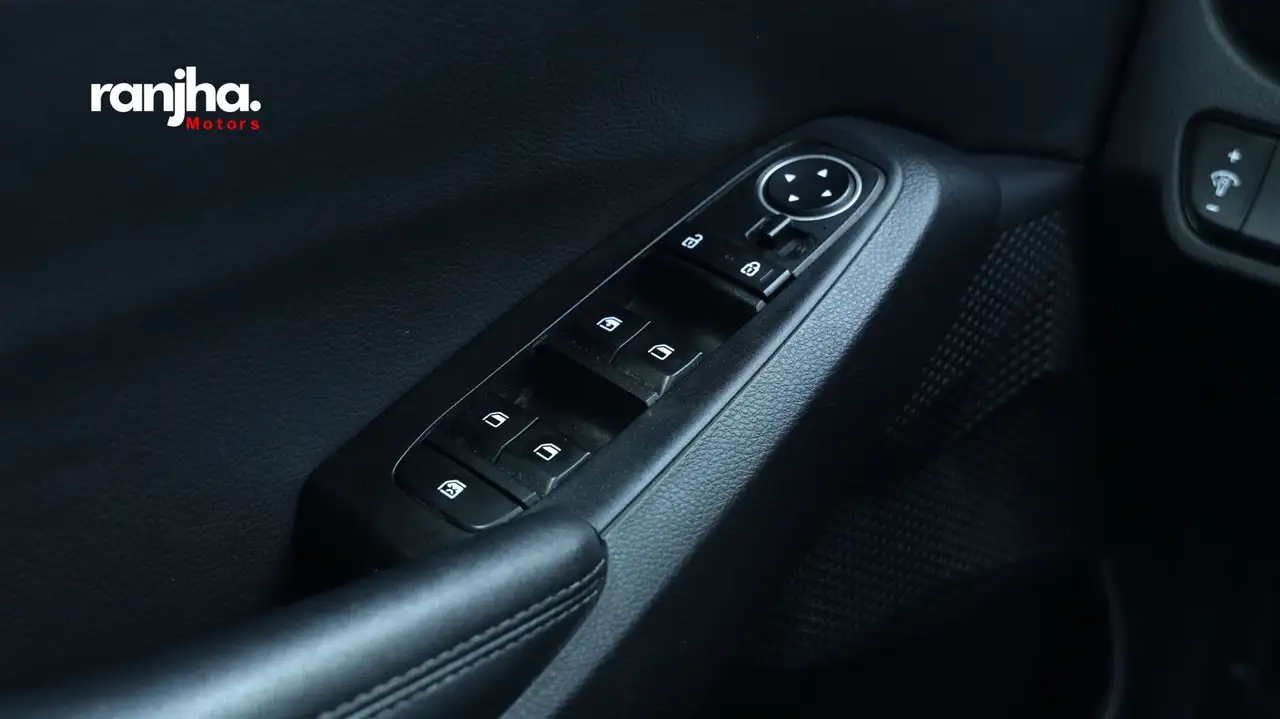 Kia Seltos снимка Kia Seltos