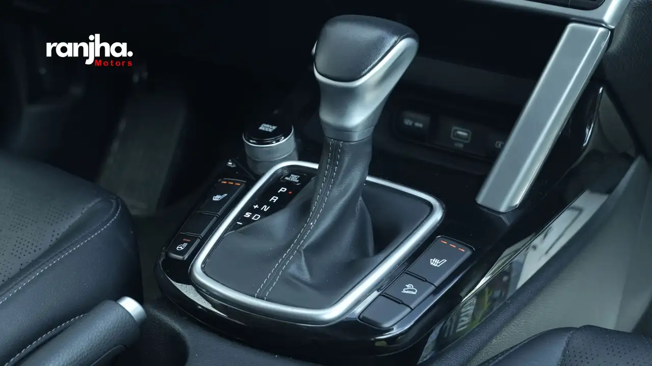 Kia Seltos снимка Kia Seltos
