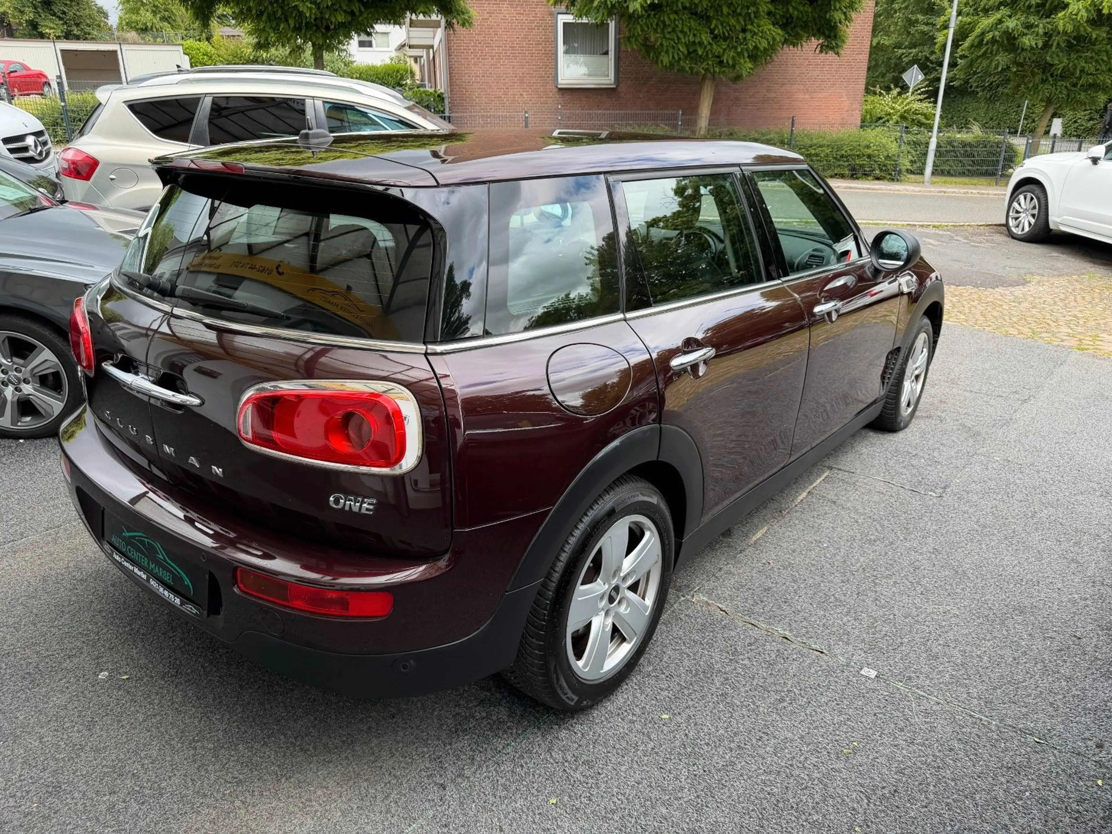 MINI One Clubman ALLWETTER/SHZ/PDC/BLUETOOTH — photo 4