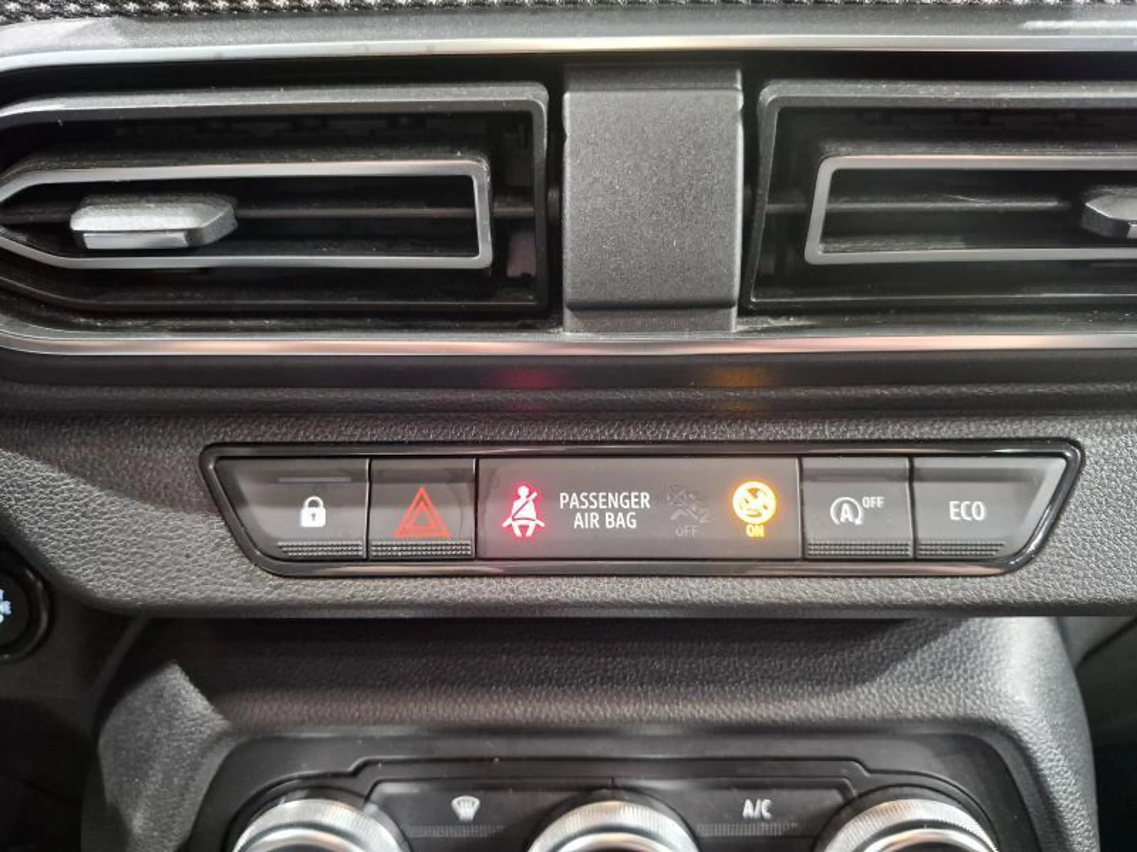 Dacia Jogger Extreme — photo 11