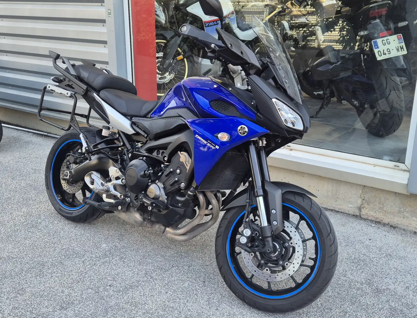 Yamaha MT-09 Azul - 2