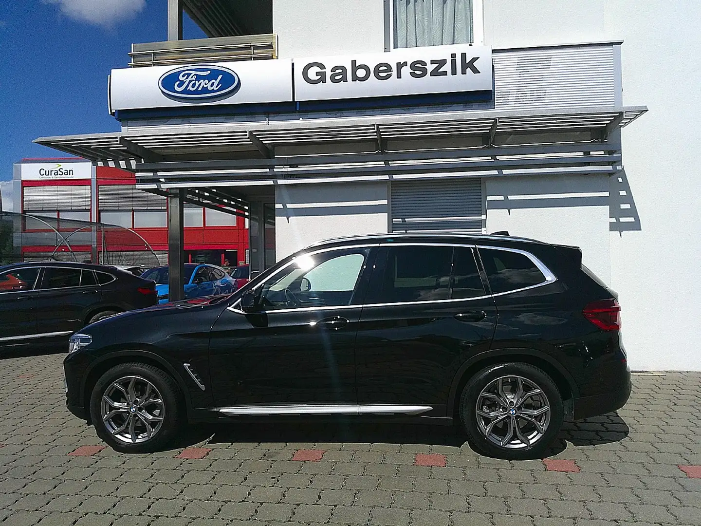 BMW X3 xDrive 20d xLine Aut. Schwarz - 2