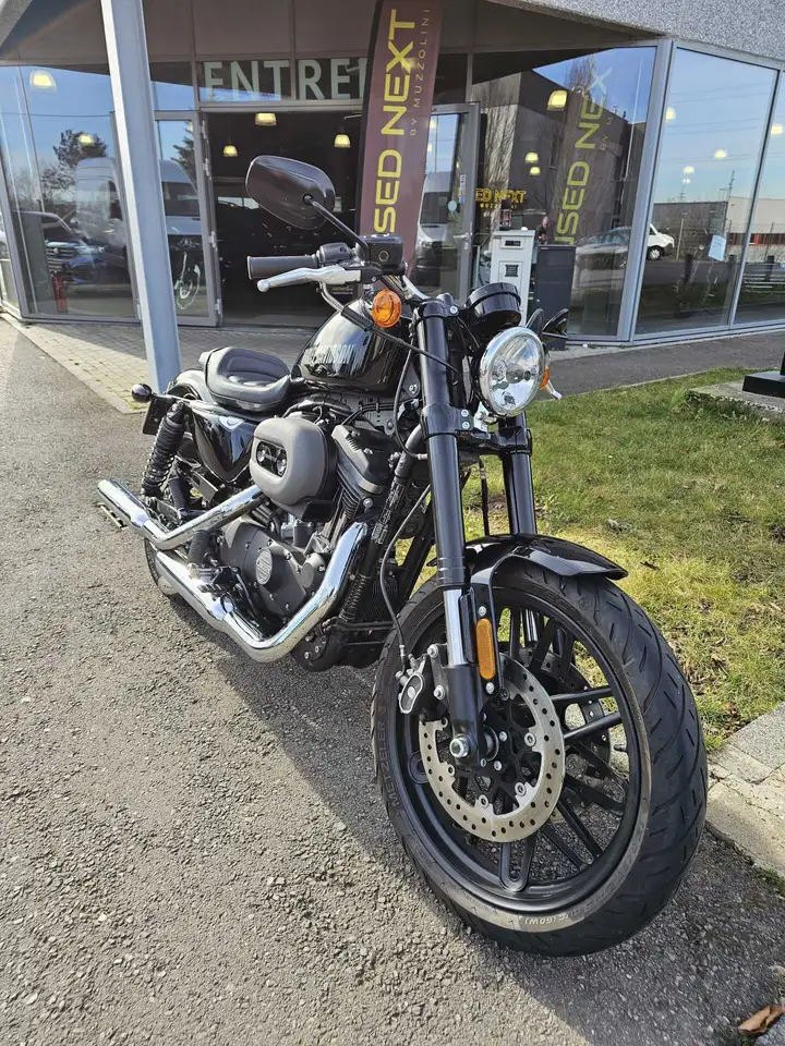 Harley-Davidson Roadster