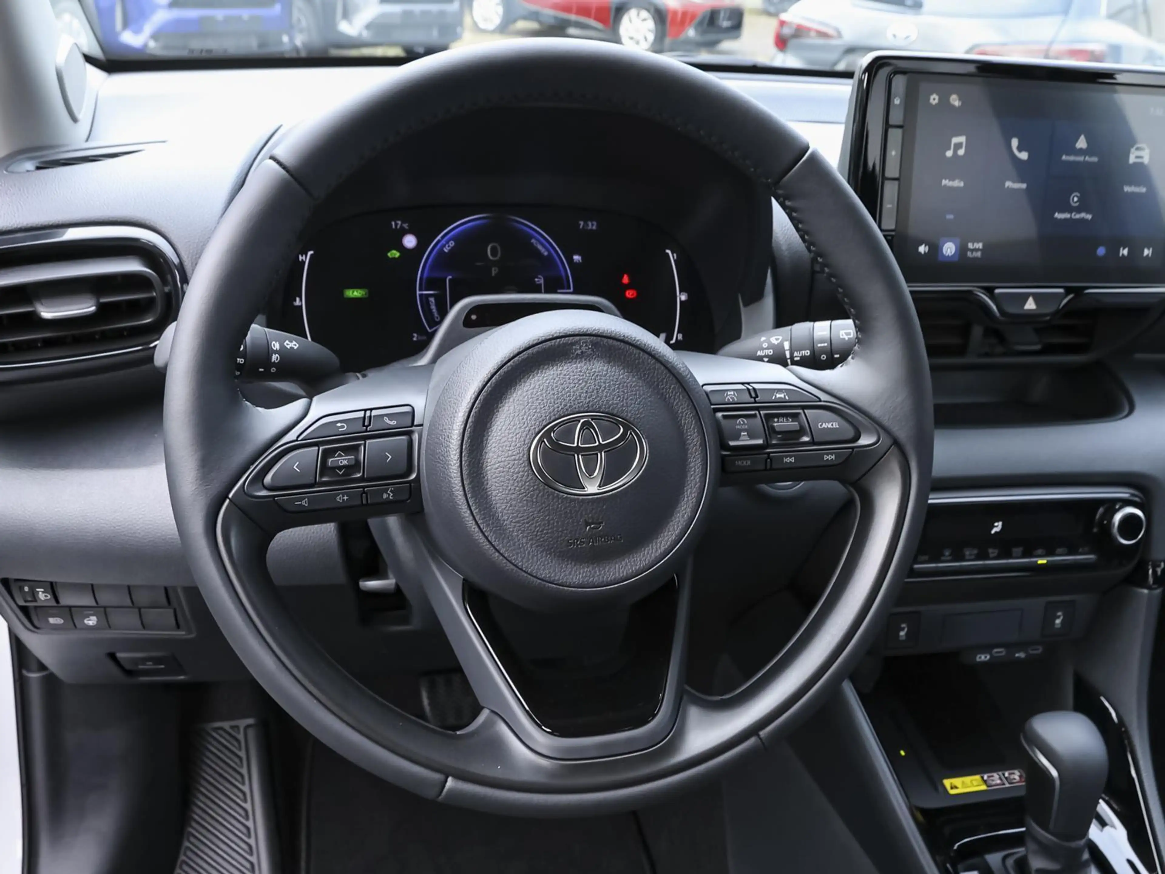 Toyota Yaris Teamplayer 1,5 Hybrid CVT Technik-Paket — photo 9