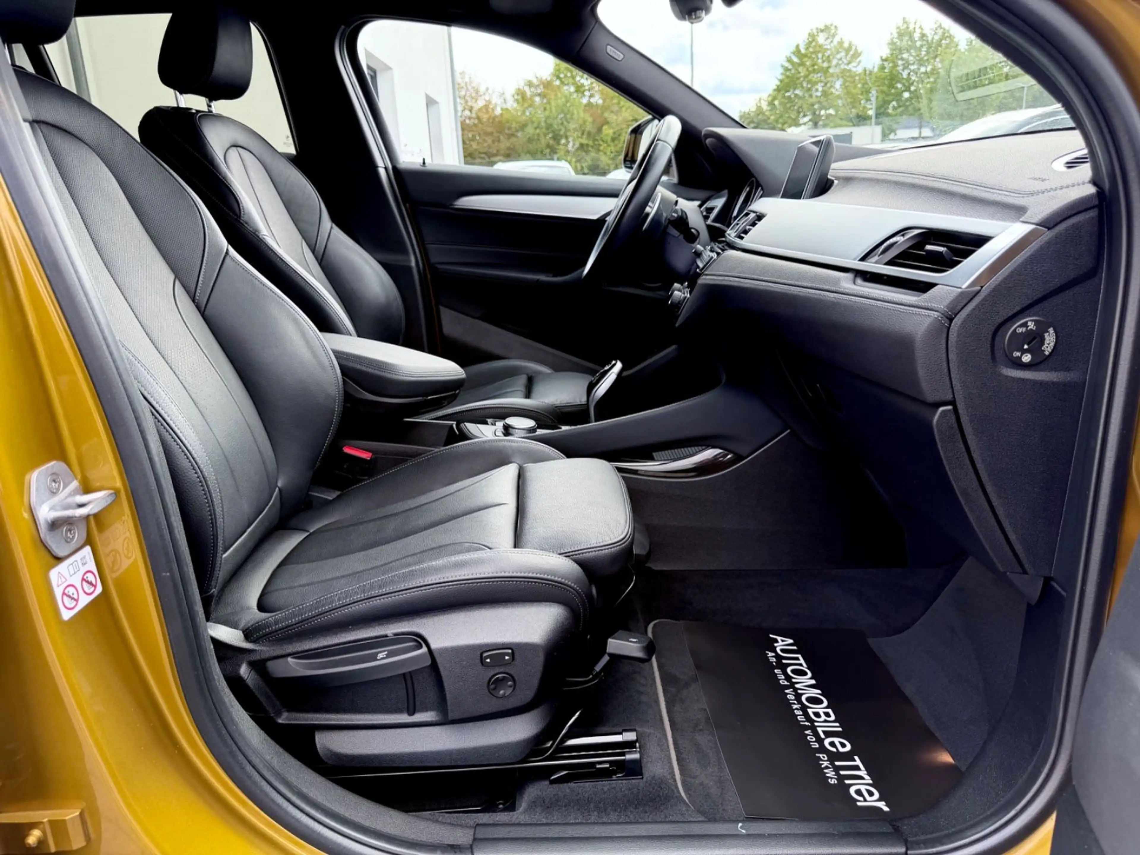 BMW X2 xDrive 20d M Sport Paket X /NAVI/LED/HUD/CAM/ — photo 13