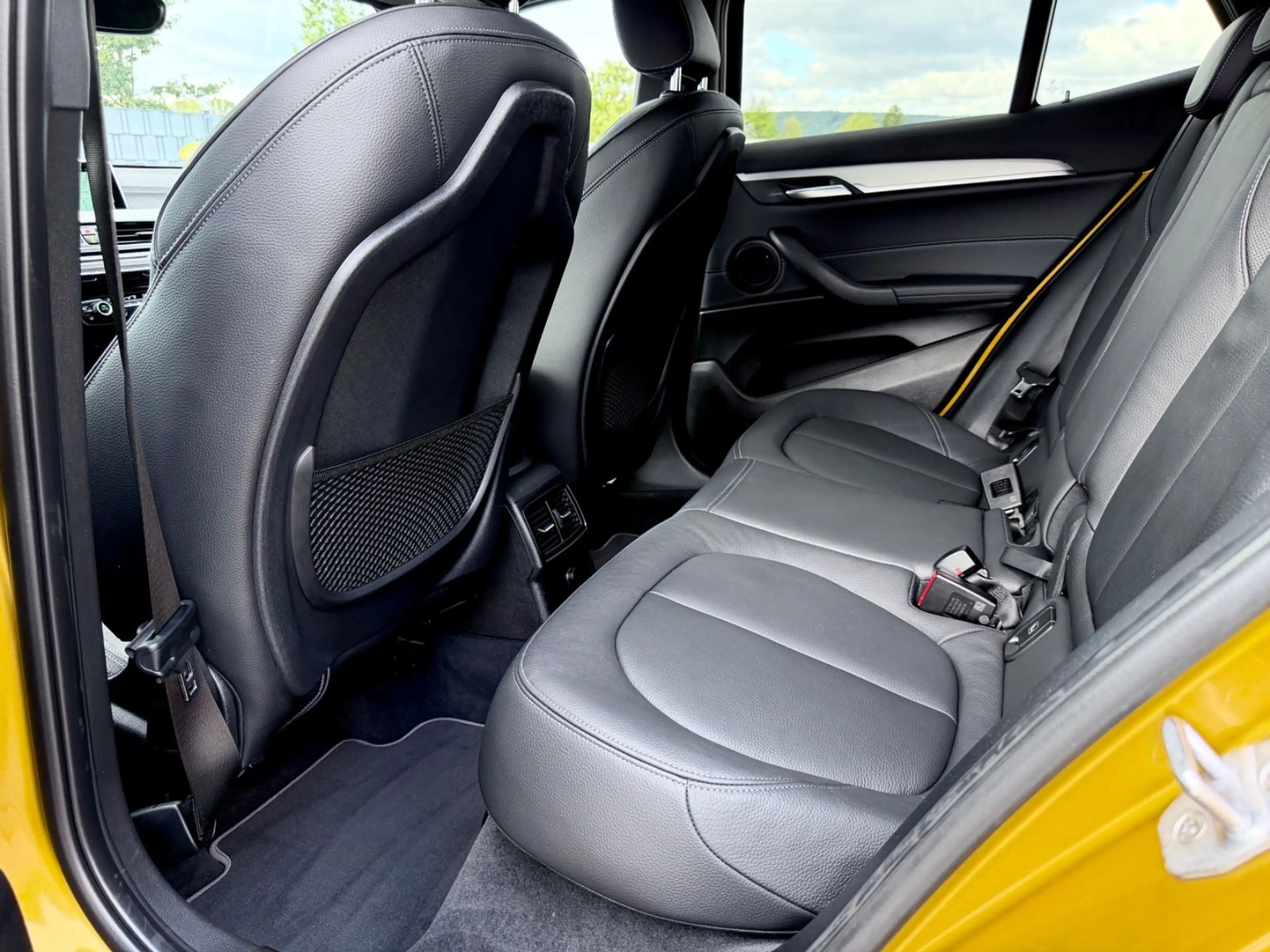 BMW X2 xDrive 20d M Sport Paket X /NAVI/LED/HUD/CAM/ — photo 14