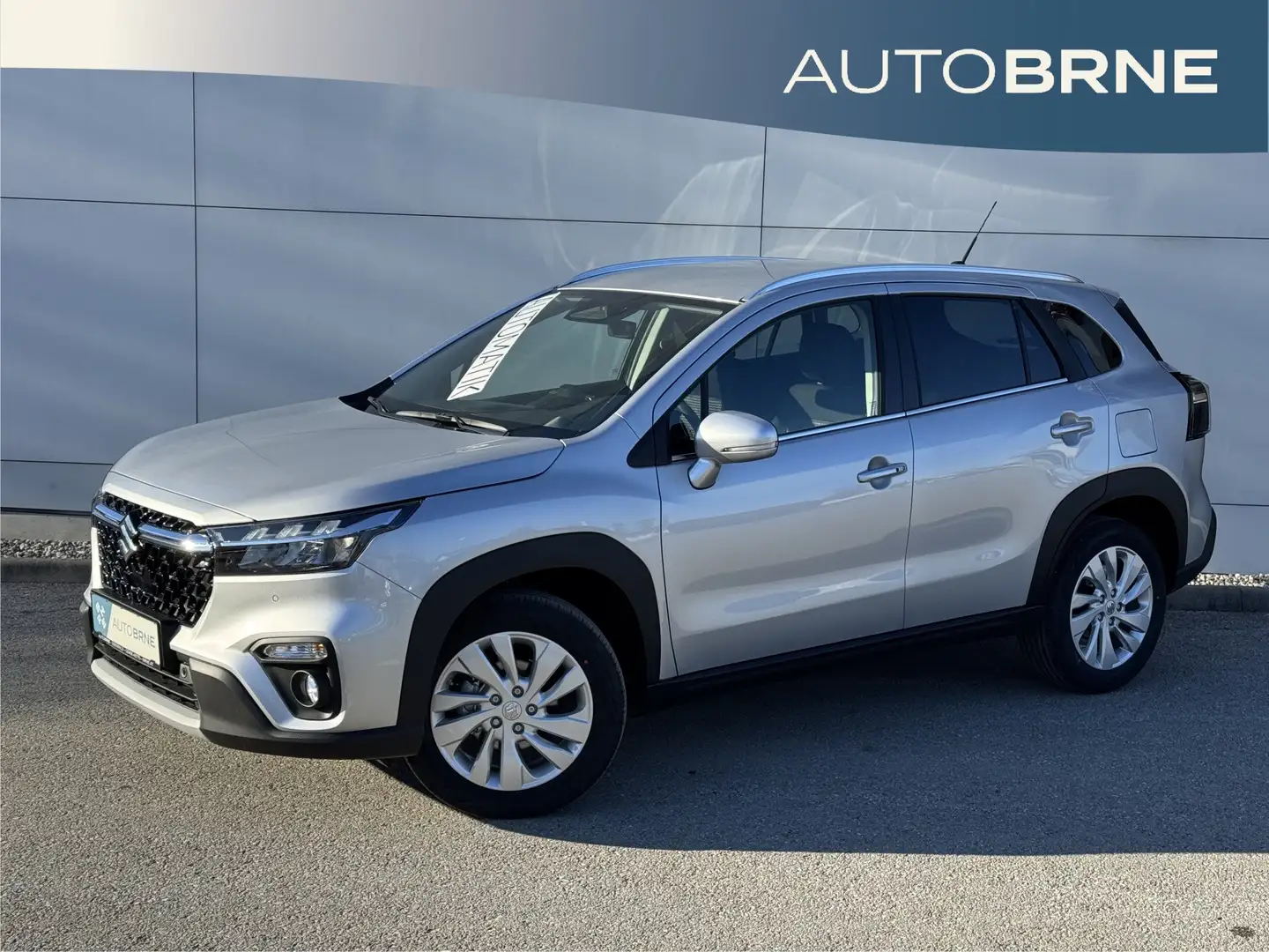 Suzuki S-Cross 1,4 GL+ HYBRID ALLGRIP SHINE AUTOMATIK Silber - 1
