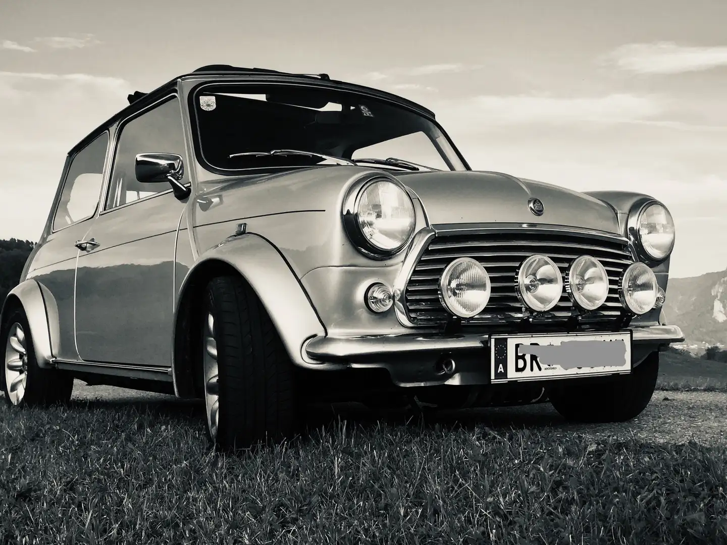 MINI 1300 Cooper Sonderedition 40 Jahre Mini Plateado - 1